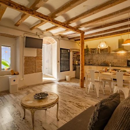 Apartamento En El Corazon De Tarragona. Planta Baja Con Patio. Экстерьер фото