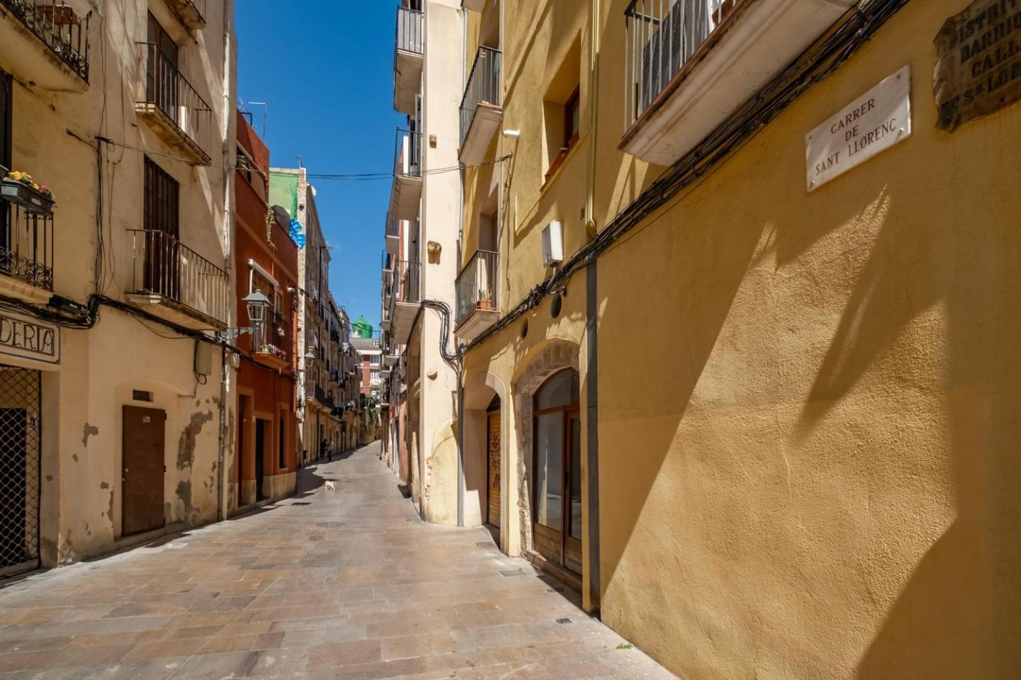 Apartamento En El Corazon De Tarragona. Planta Baja Con Patio. Экстерьер фото
